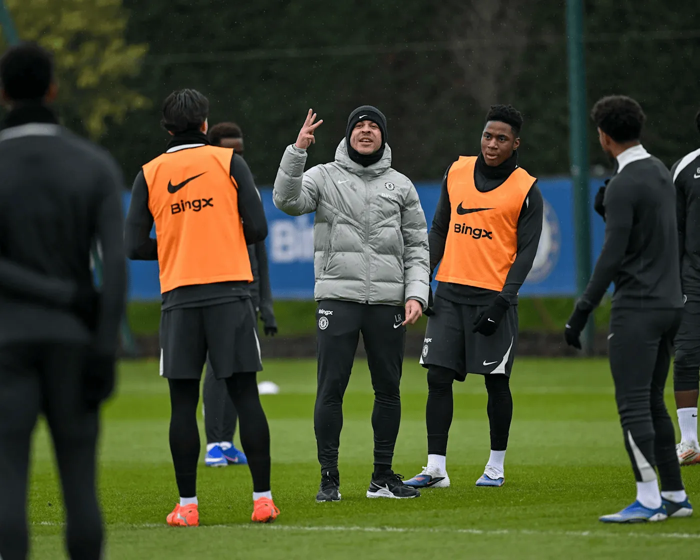 开云体育app官网-罗西尼尔：埃苏戈已经复出，可以出场；古斯托仍然疼痛不适